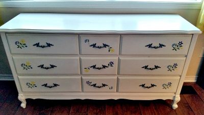 lisa-shinnan-white-dresser