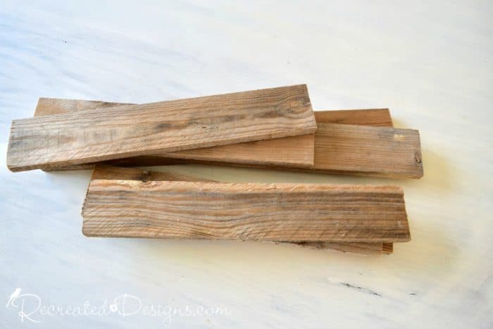 reclaimed pallet wood