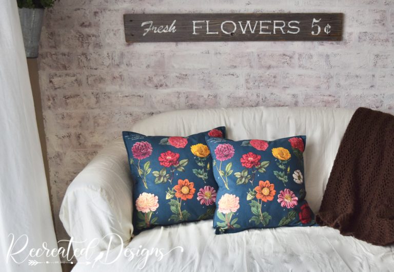 How to Use Your Favourite Napkins to Make Cozy Throw Pillows