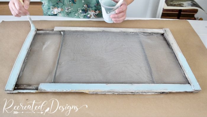 painting an old screen window blue